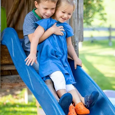 Baby- Und Kinderbauernhof Riegler 3* Rossleithen